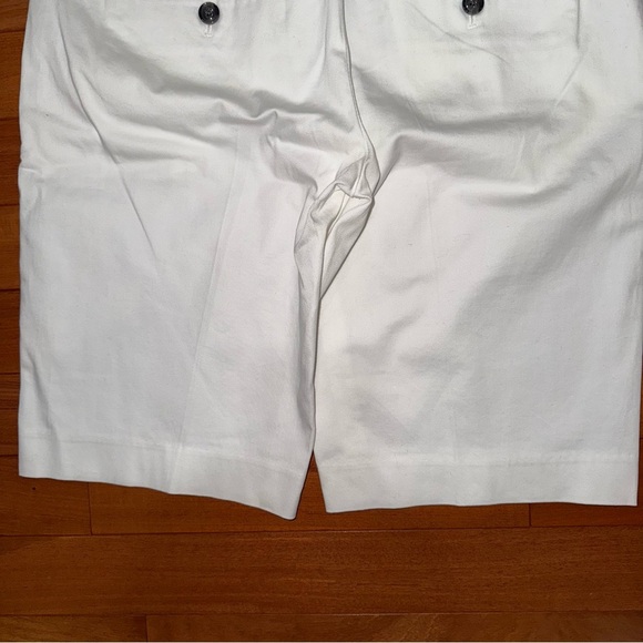 Banana Republic Women's Ivory Avalon Shorts (Size: 4) - Picture 8 of 11